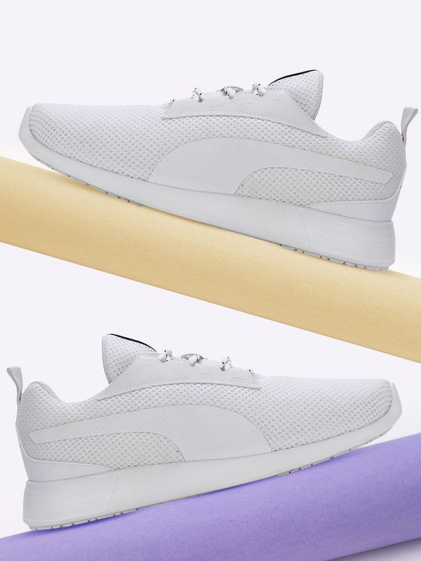 PUMA Buzz Sneakers For Men(White , 11)