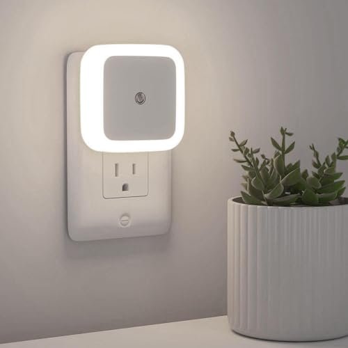 Plug in Night Light with Light Sensor for Wall Socket, Automatic On Off Design (Pack of 1)