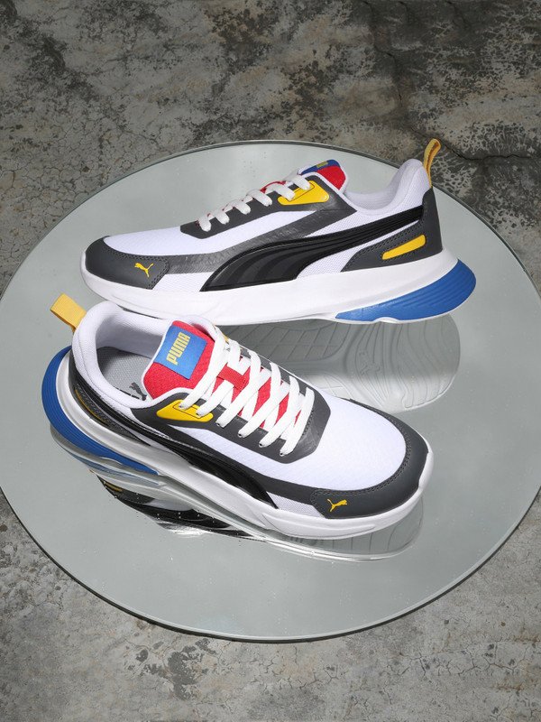 PUMA Puma Rungryp Sneakers For Men(White , 8)